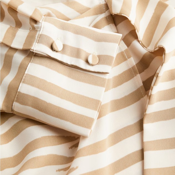 H&M wrap beige striped dress nwt - Picture 3 of 6